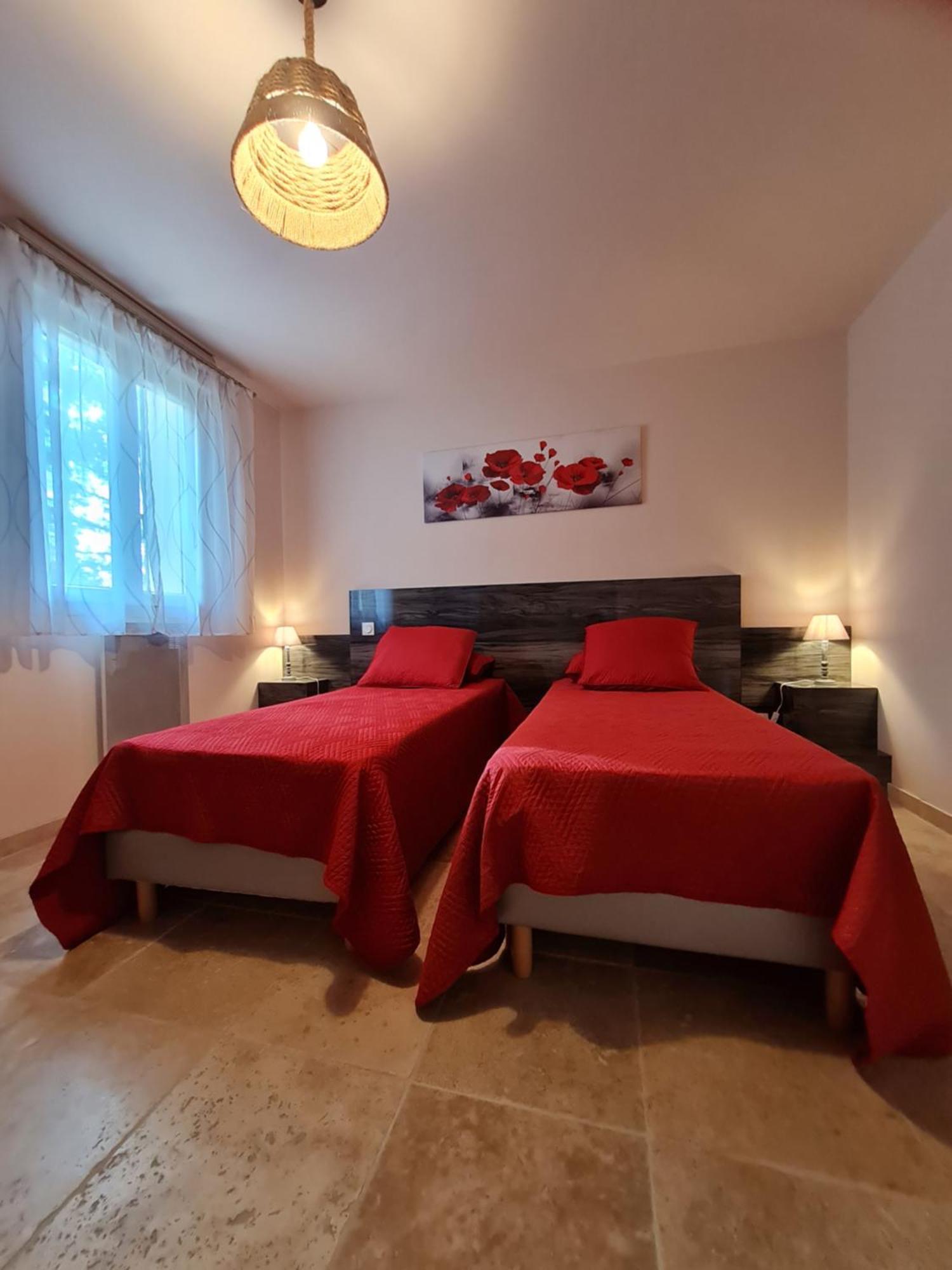 Hotel Domaine Du Cardou Puy-lʼÉvêque Habitación foto